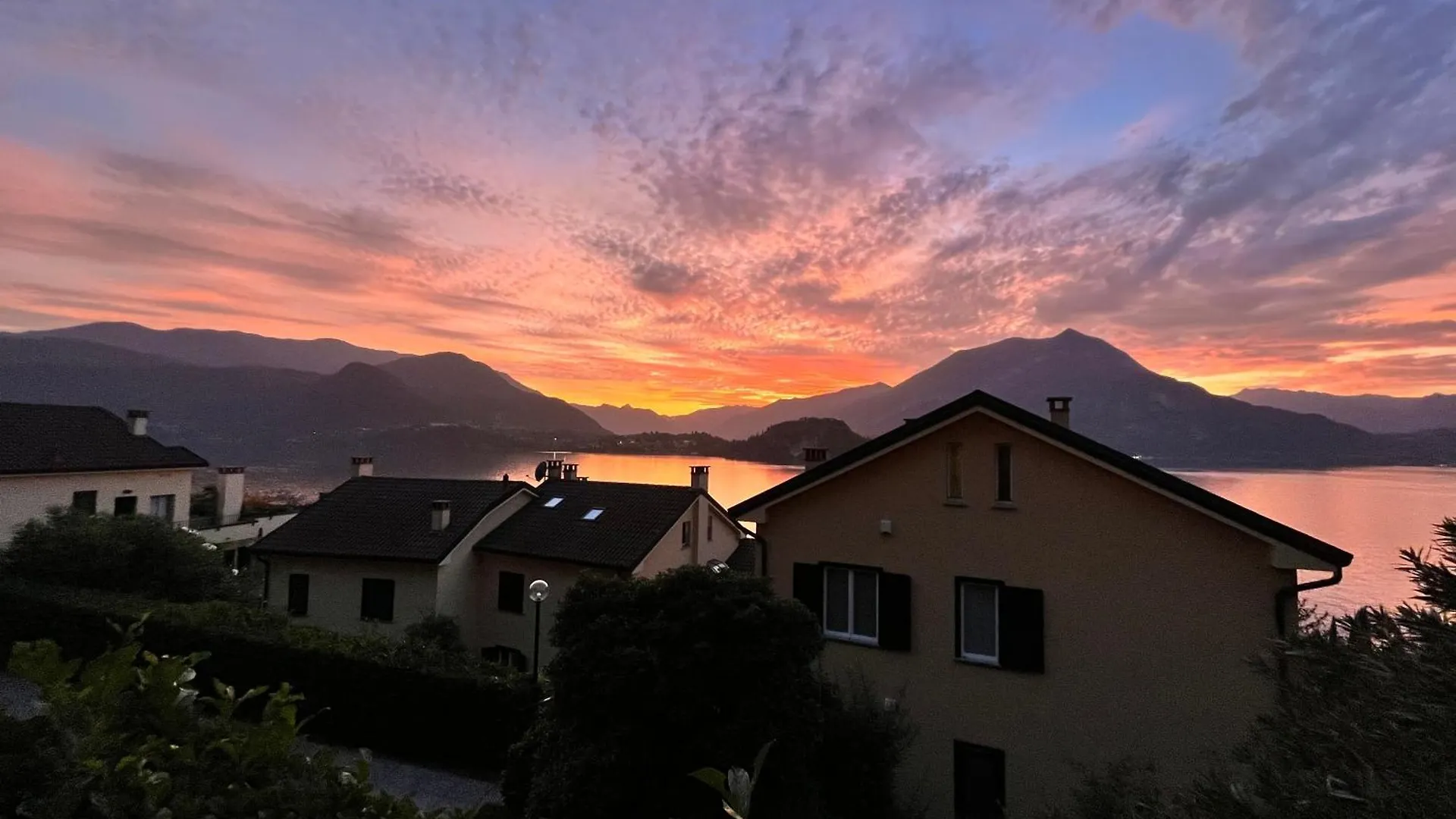Il Terrazzo Sul Lago Varenna