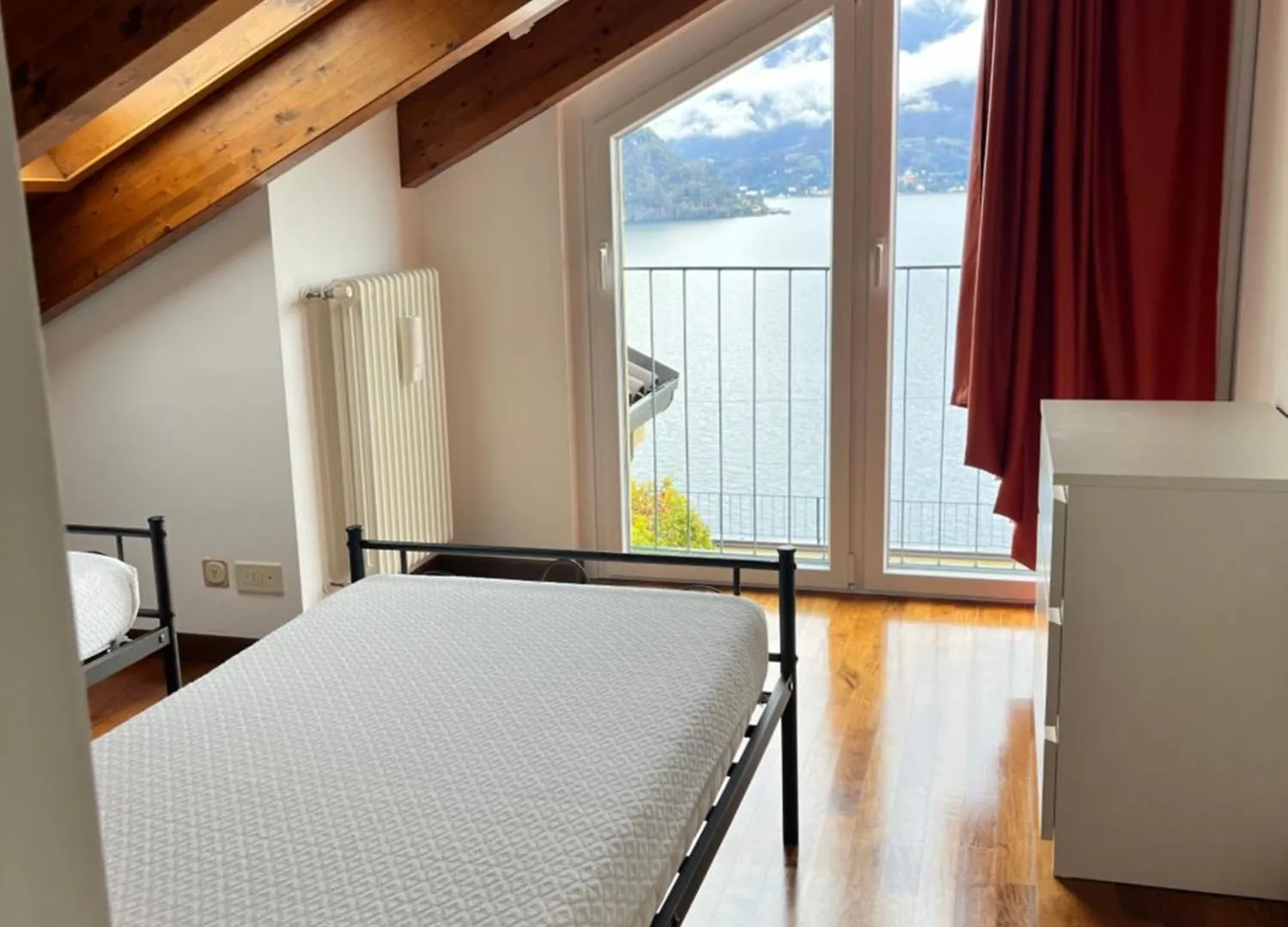 Il Terrazzo Sul Lago Varenna Lägenhet